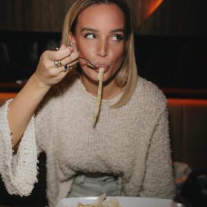 Juliaroemmelt MYM
