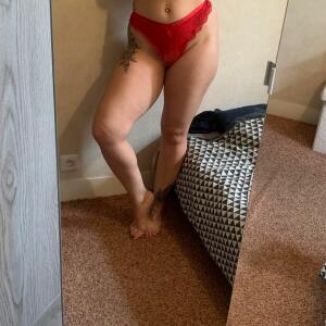 Julie_89 MYM