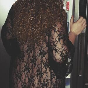 Julie_curvy_island MYM