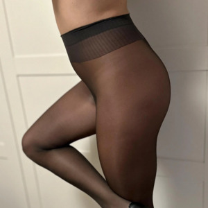 Juliecoquine_ MYM