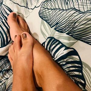 Juliepieds34 MYM