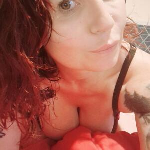 Julievalmontxxx MYM