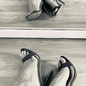 Just-in-feet MYM