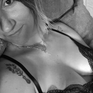 Just_x MYM
