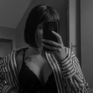 Juste_emm_ MYM