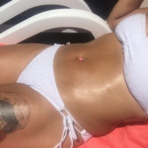 Kaliente19 MYM