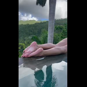 Katymonica_peach MYM
