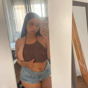 Kellycalypso MYM