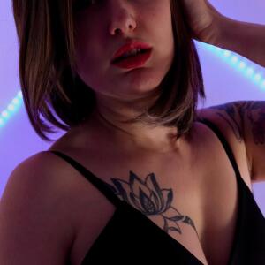 Kiara-femdom MYM