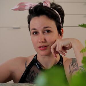 Kiara-femdom MYM