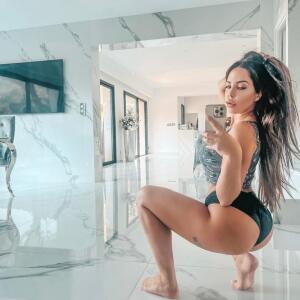 Kimglowoff MYM
