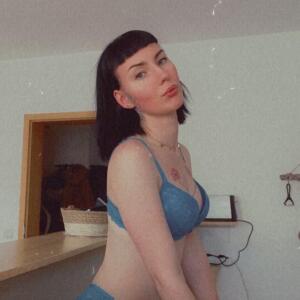 Kimvanessa MYM