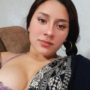 Kinky_mayra1005 MYM