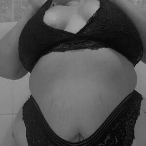 Kxssmyass_ MYM