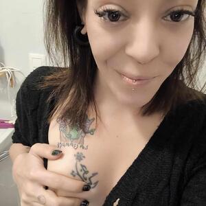 L_envoutante_julia MYM