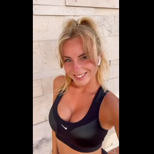 La_petite_ange MYM