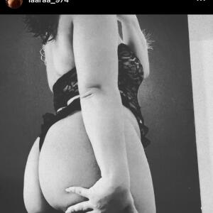Laaraa_974_ MYM
