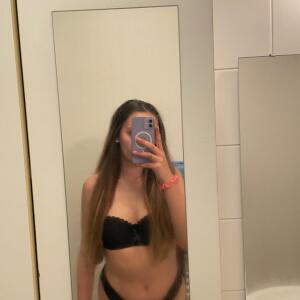 Lablonde_off MYM