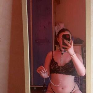 Lady_a MYM