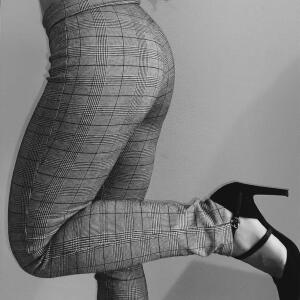 Lady_m87 MYM
