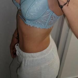 Lady_m87 MYM