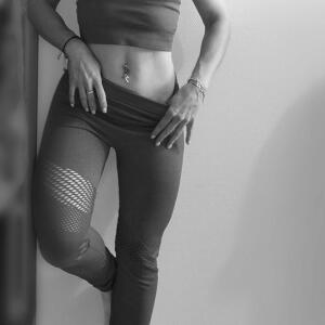 Lady_m87 MYM