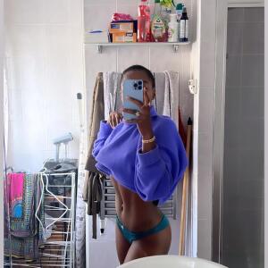 Lalou_92 MYM