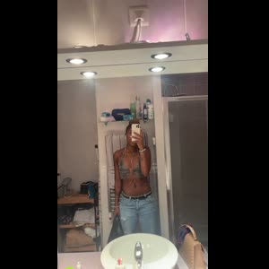 Lalou_92 MYM