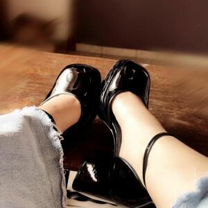 Lanafeet13 MYM
