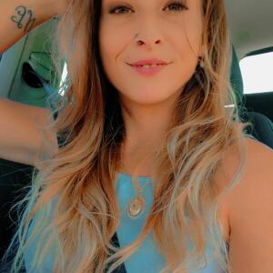 Laqueen84 MYM