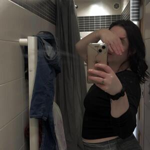 Lara34 MYM
