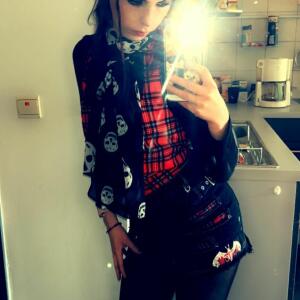Larina_lilith669 MYM