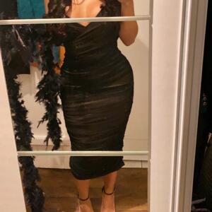 Latina_more MYM