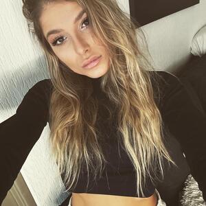 Laura_inked MYM