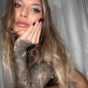 Laura_inked MYM