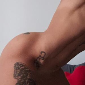 Laura_lara MYM