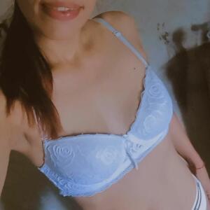 Laura_laurin25 MYM
