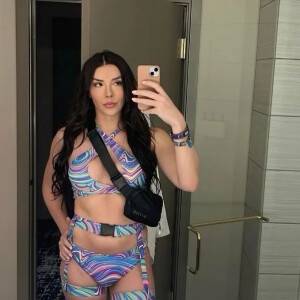 Laura_trans MYM