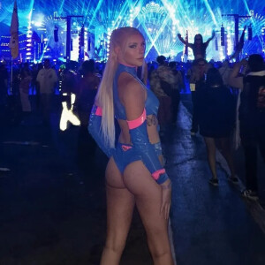 Laura_trans MYM
