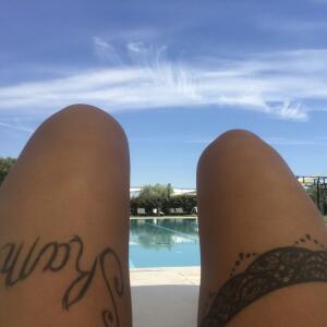 Laura_x MYM