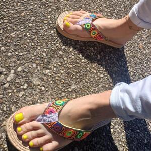 Lea255_pieds_feetlovers MYM