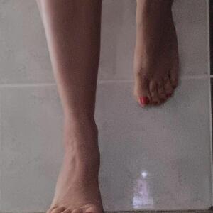Lea255_pieds_feetlovers MYM