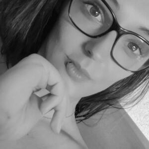 Lea_officiel MYM