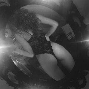 Lealaura MYM