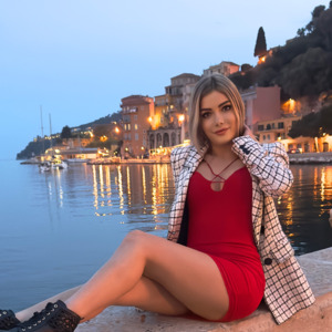Leeloo_12 MYM