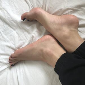 Leila-feet MYM