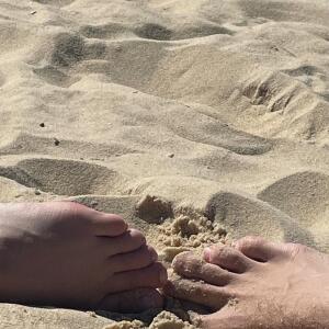 Lelegege_feet_couple MYM