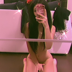 Lena_off MYM
