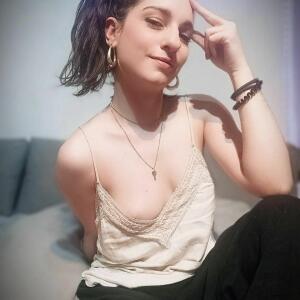 Lenaaamodel MYM