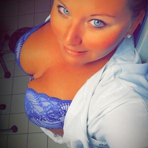 Les_dessous_deme MYM